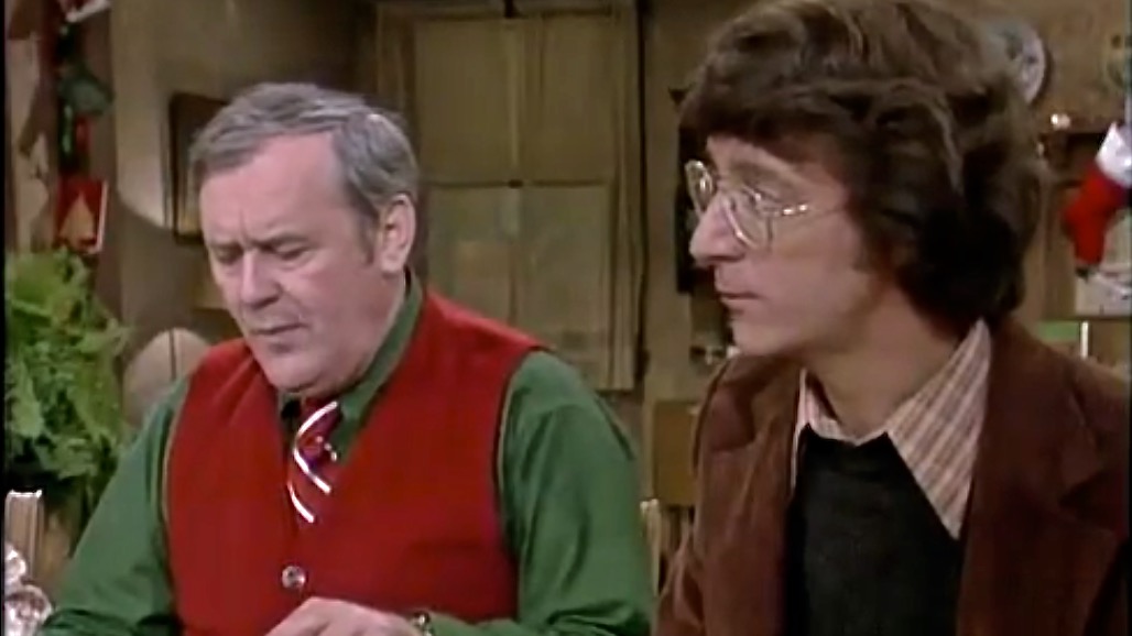 All-In-The-Family-Christmas-Trivia-question9-image.jpg