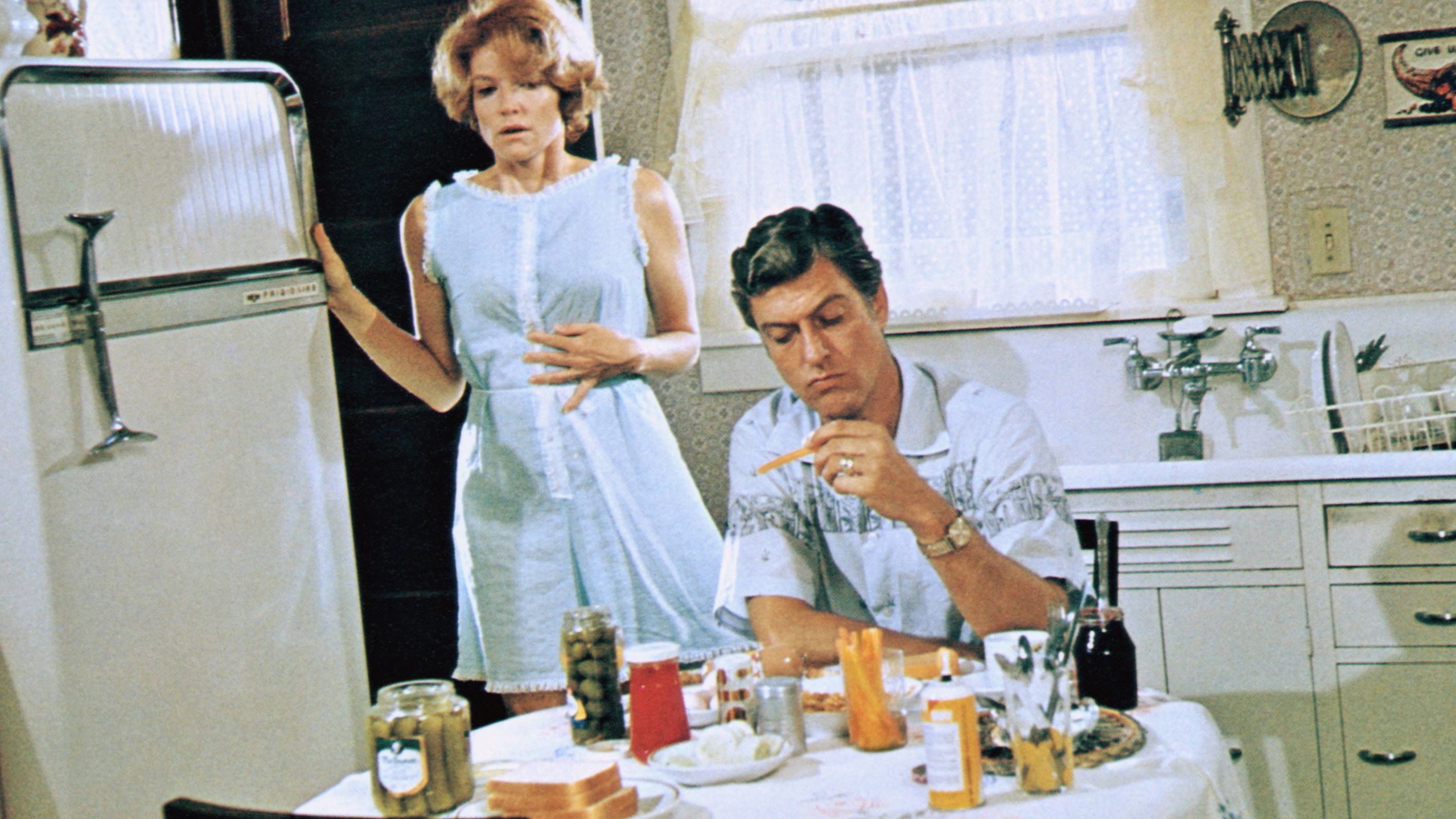 jean_stapleton_question_3_16-9.jpg