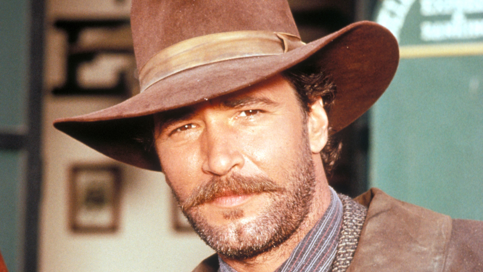 Saddle Up With Lee Horsley for 10 Unforgettable Episodes of GUNS OF  PARADISE | Get TV